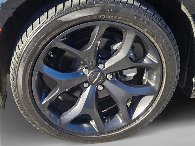 Used 2023 Chrysler 300 Touring L image 22