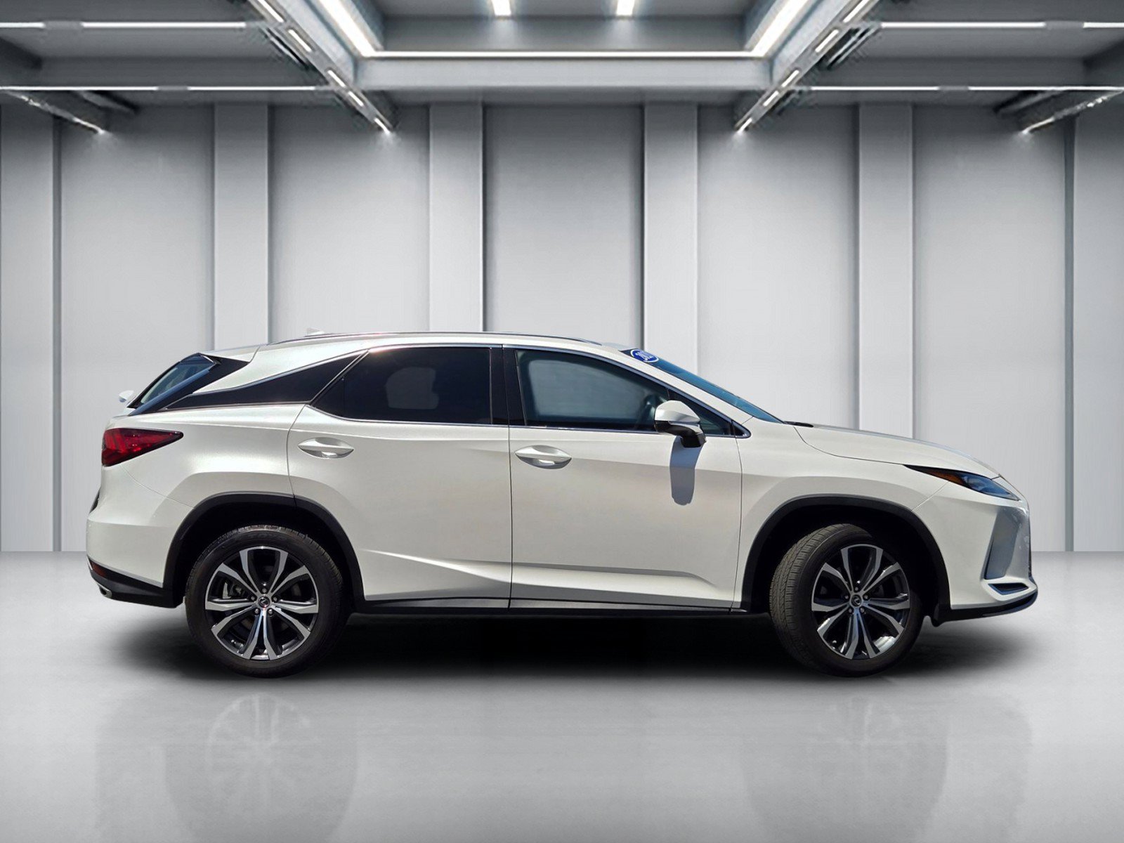 Certified 2021 Lexus RX 350 FWD w/ Premium Package image 4