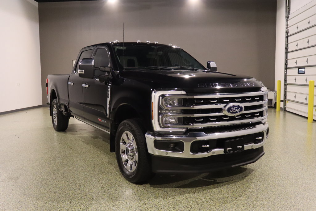 Used 2024 Ford F350 Lariat w/ Lariat Ultimate Package AWD/4WD image 1