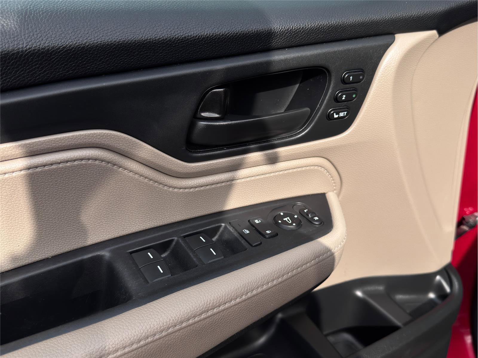 Used 2023 Honda Odyssey EX-L image 7