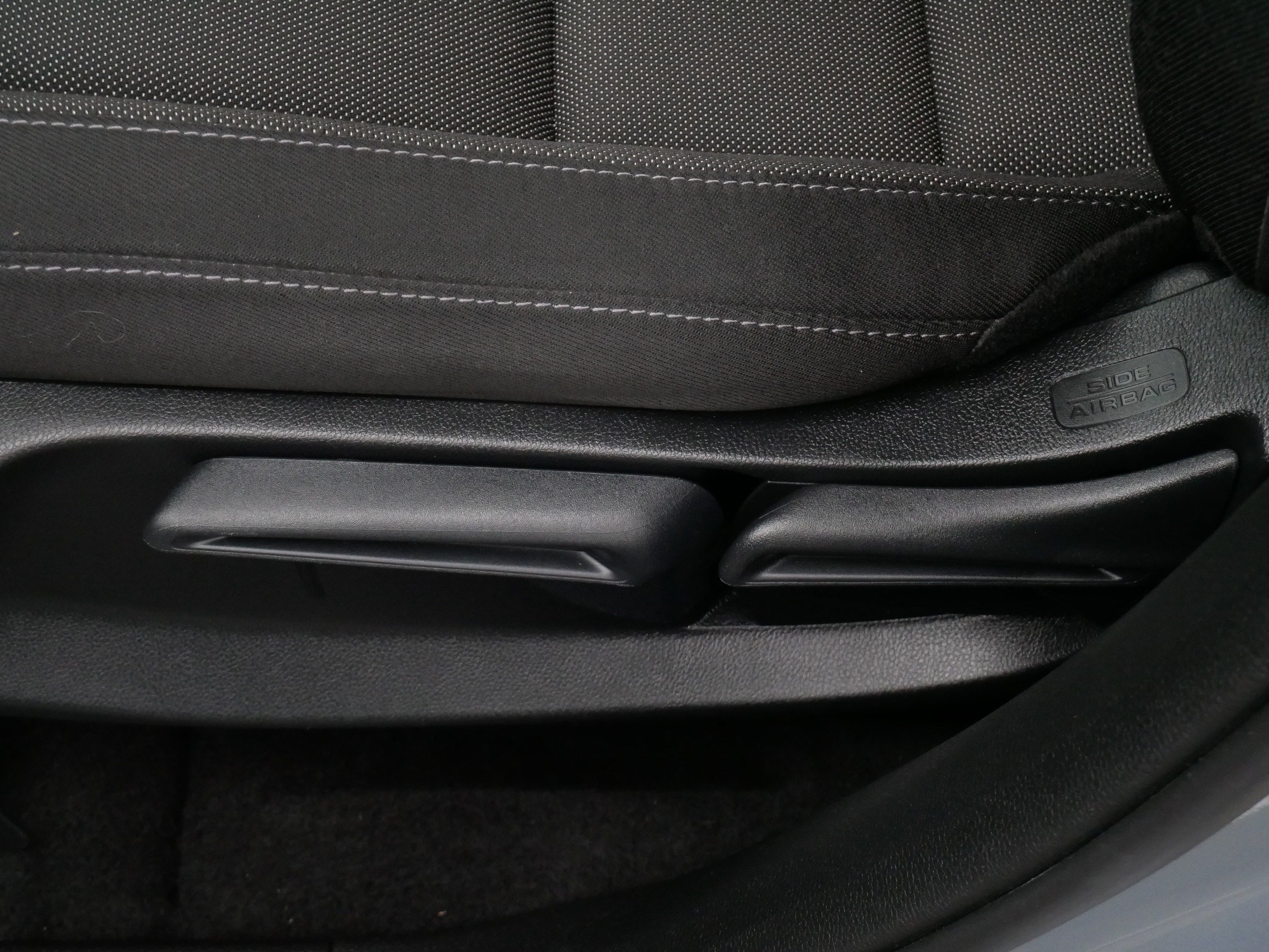 Used 2024 Honda CR-V LX image 20