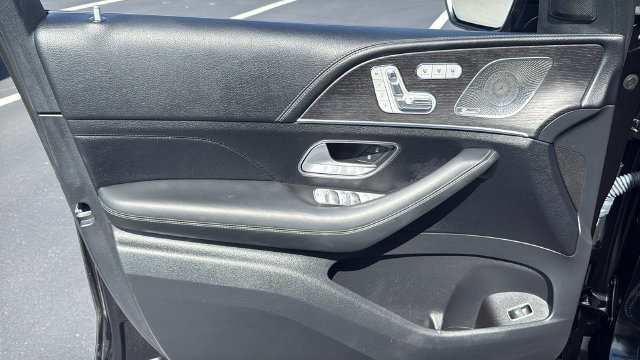 Certified 2024 Mercedes-Benz GLE 53 AMG 4MATIC image 24