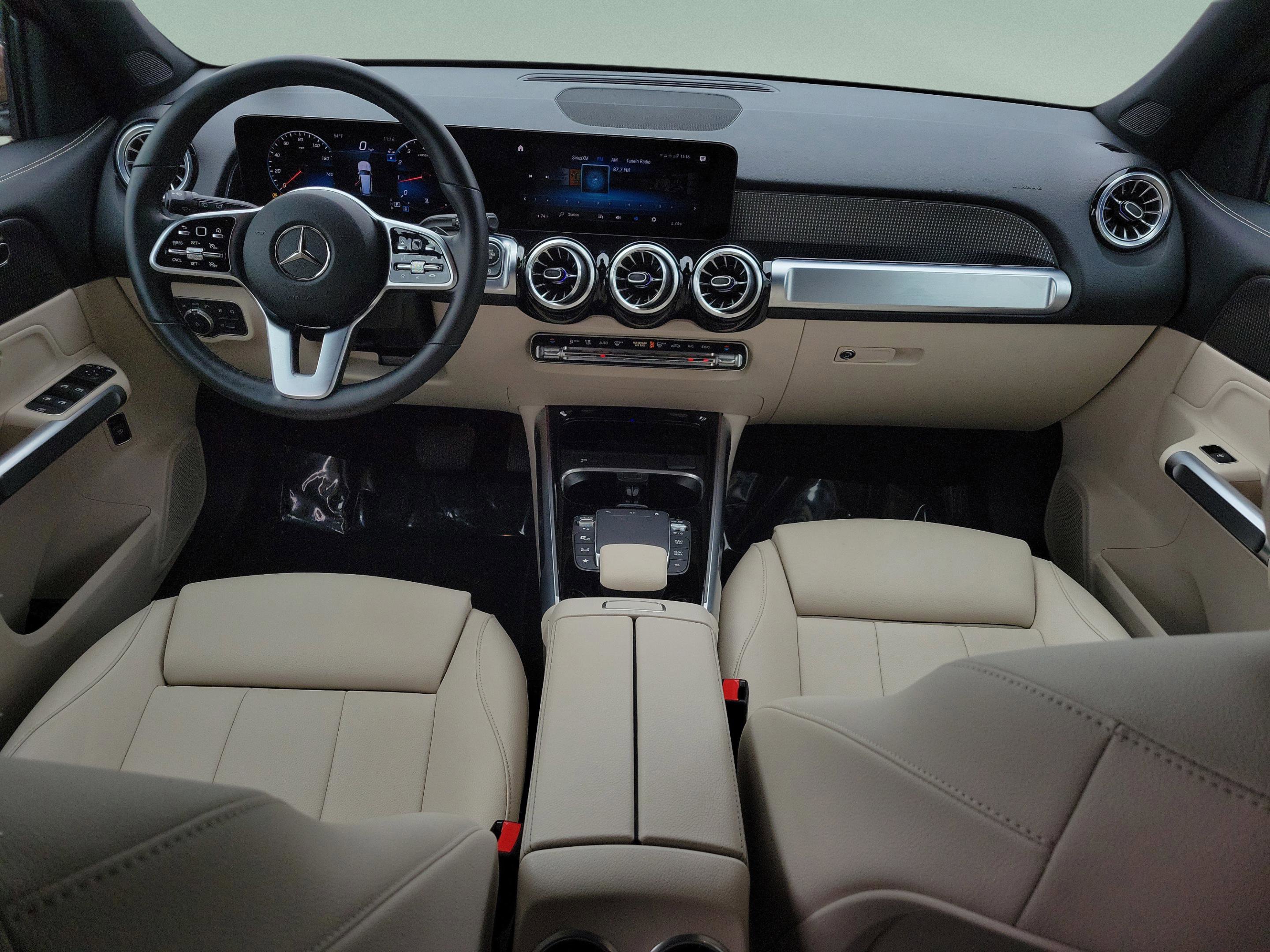 Certified 2023 Mercedes-Benz GLB 250 image 16