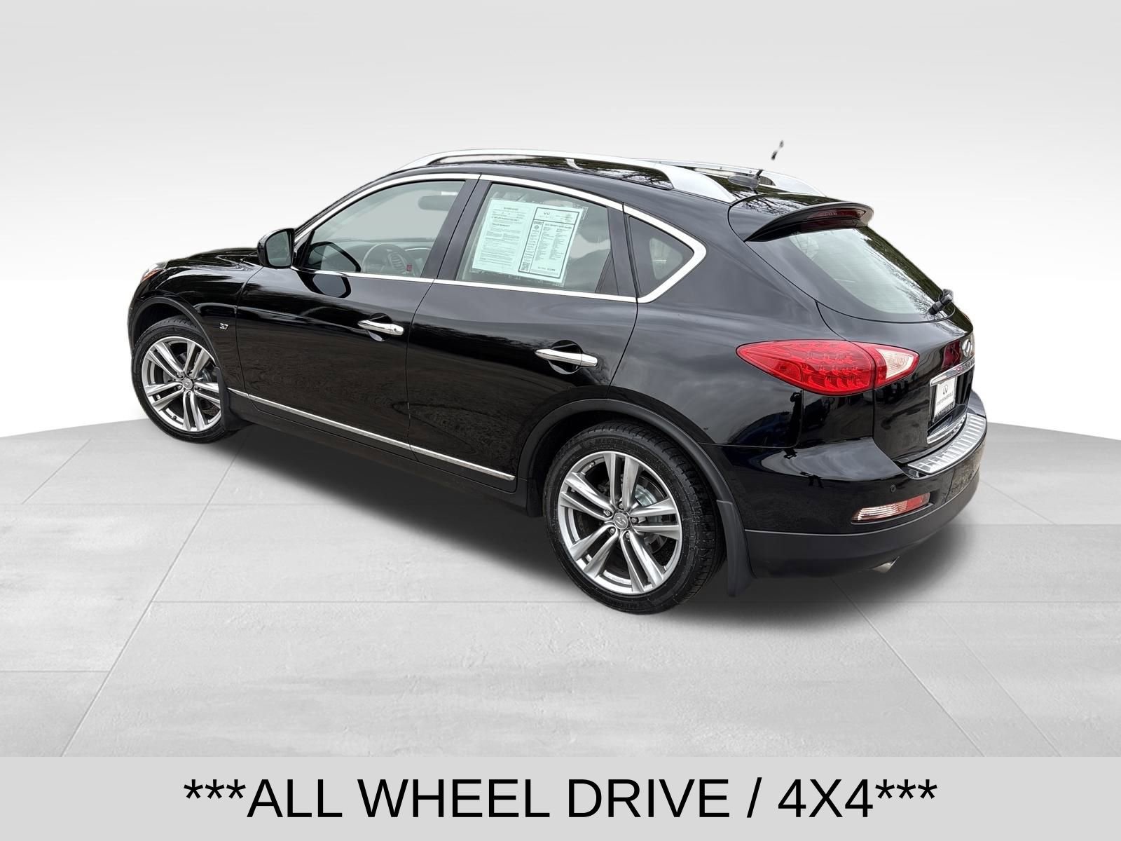 Used 2015 INFINITI QX50 Journey w/ Premium Package image 3