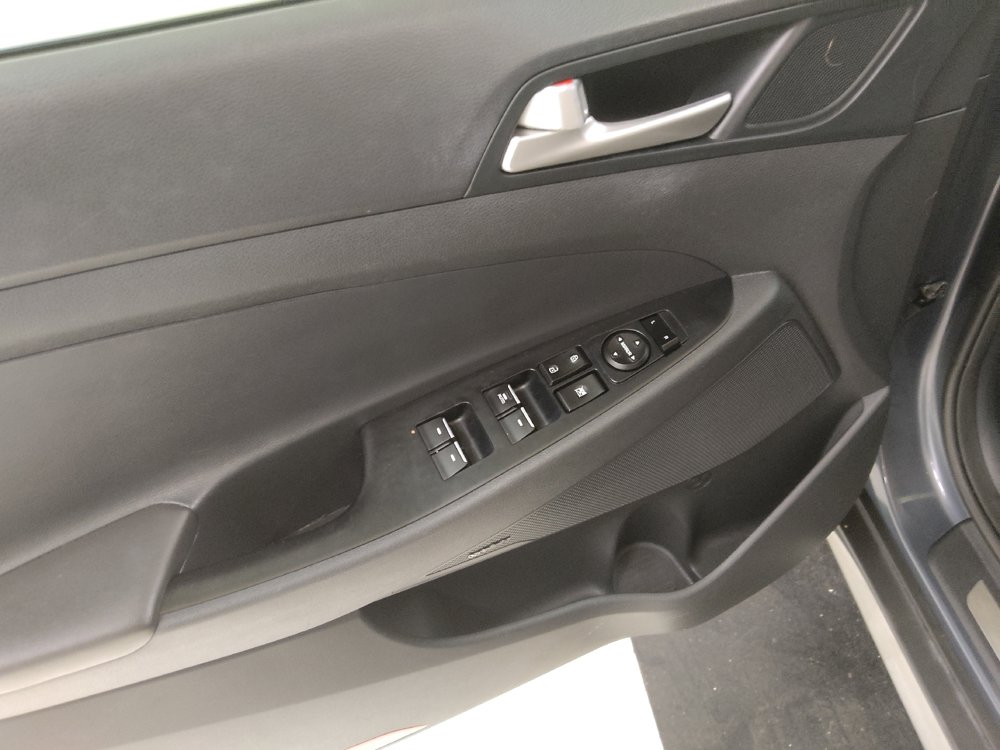 Used 2019 Hyundai Tucson Limited AWD/4WD image 27