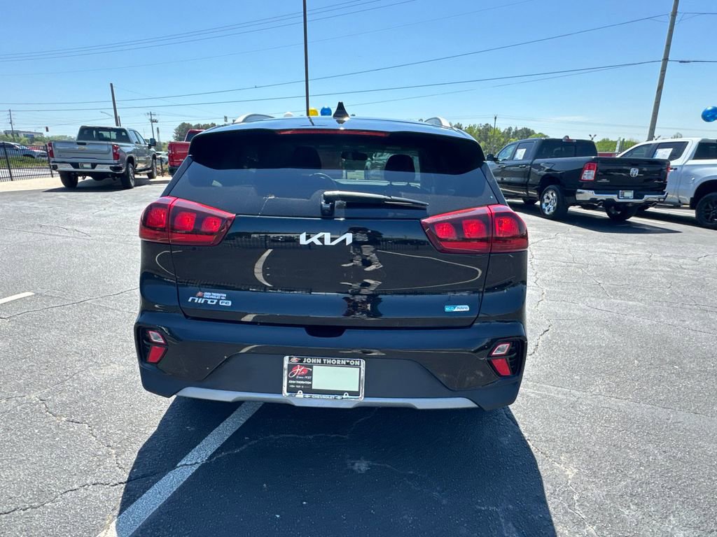 Used 2022 Kia Niro LX FWD image 7