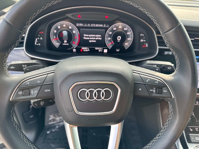 Used 2024 Audi Q8 Premium Plus w/ Premium Plus Package AWD/4WD image 27