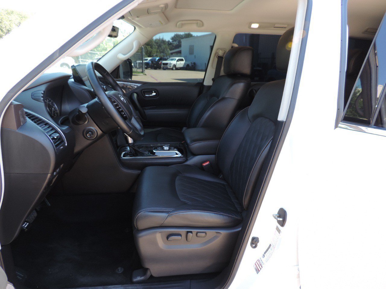 Used 2022 Nissan Armada Platinum w/ Captain's Chairs Package RWD image 20