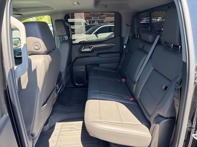 Used 2025 GMC Sierra 1500 Elevation w/ Elevation Premium Package image 18