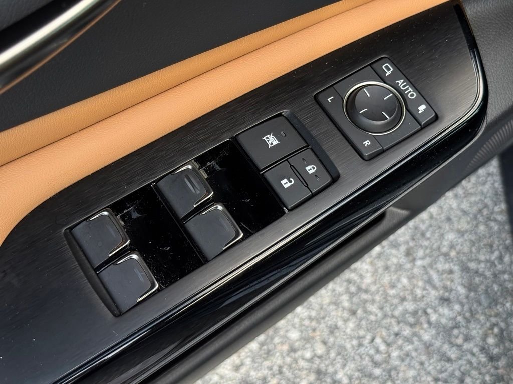 Certified 2024 Lexus ES 250 w/ Premium Package AWD/4WD image 31