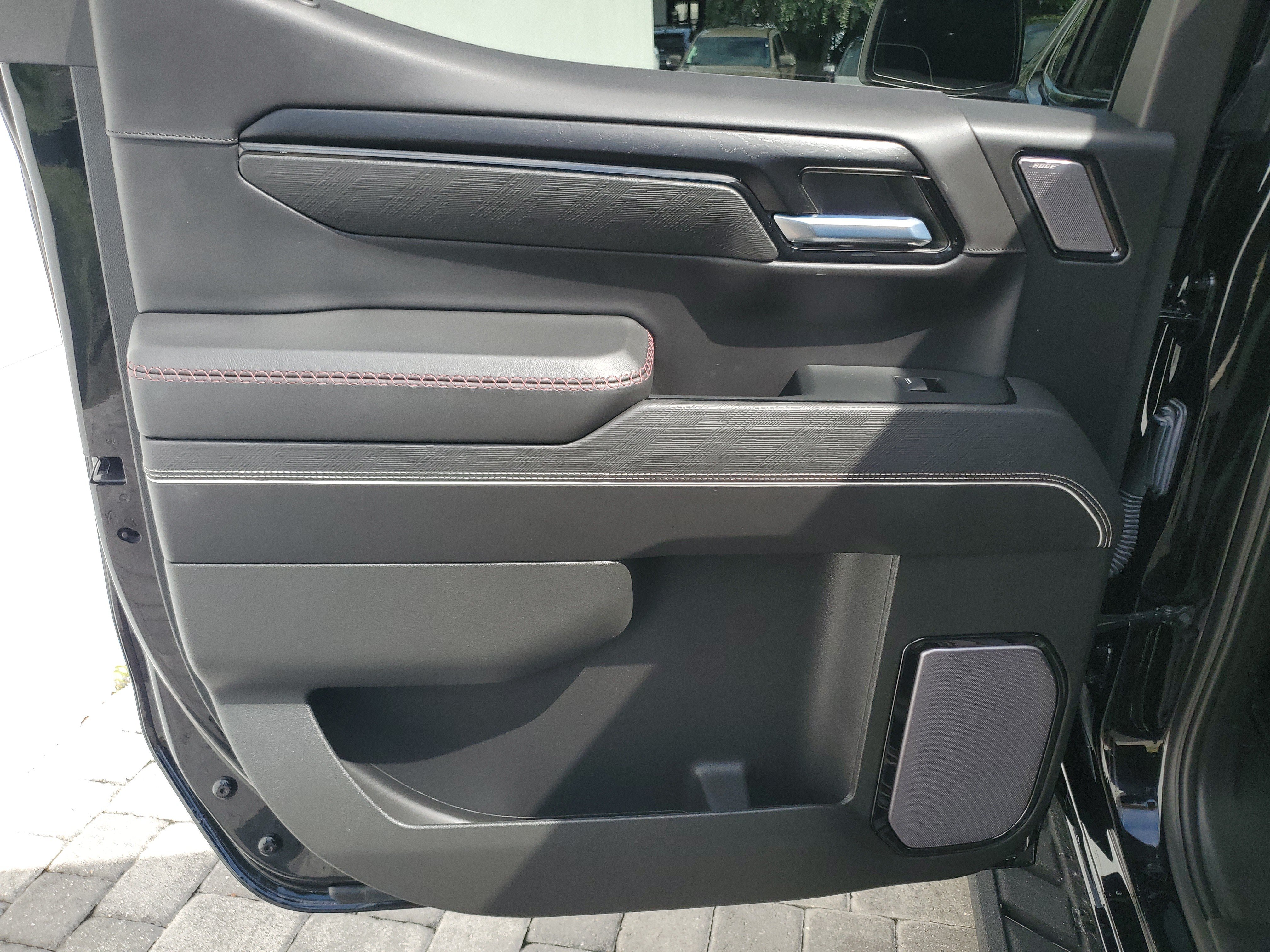 Used 2022 GMC Sierra 1500 AT4X AWD/4WD image 11