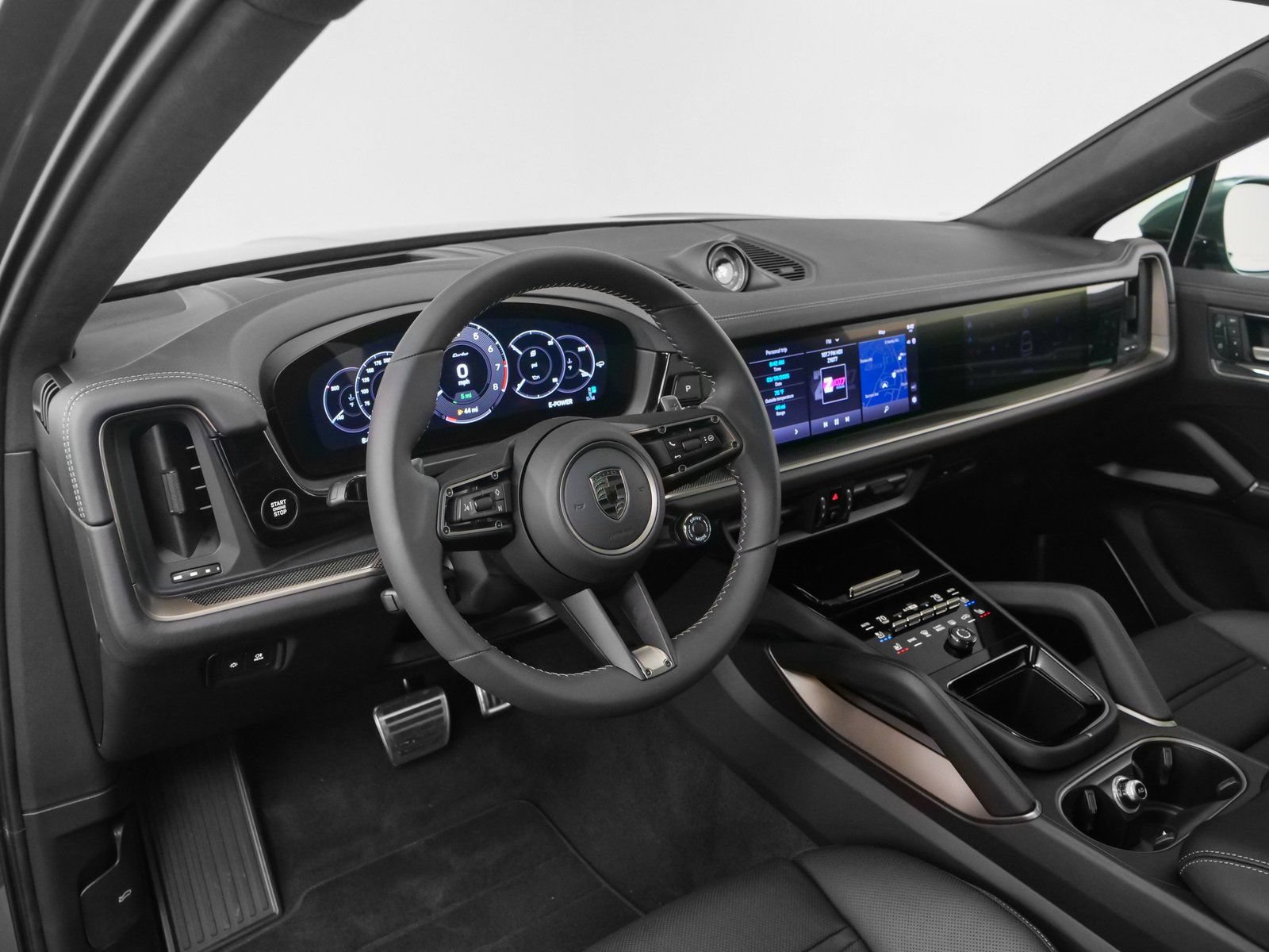 Used 2025 Porsche Cayenne Turbo AWD/4WD image 4