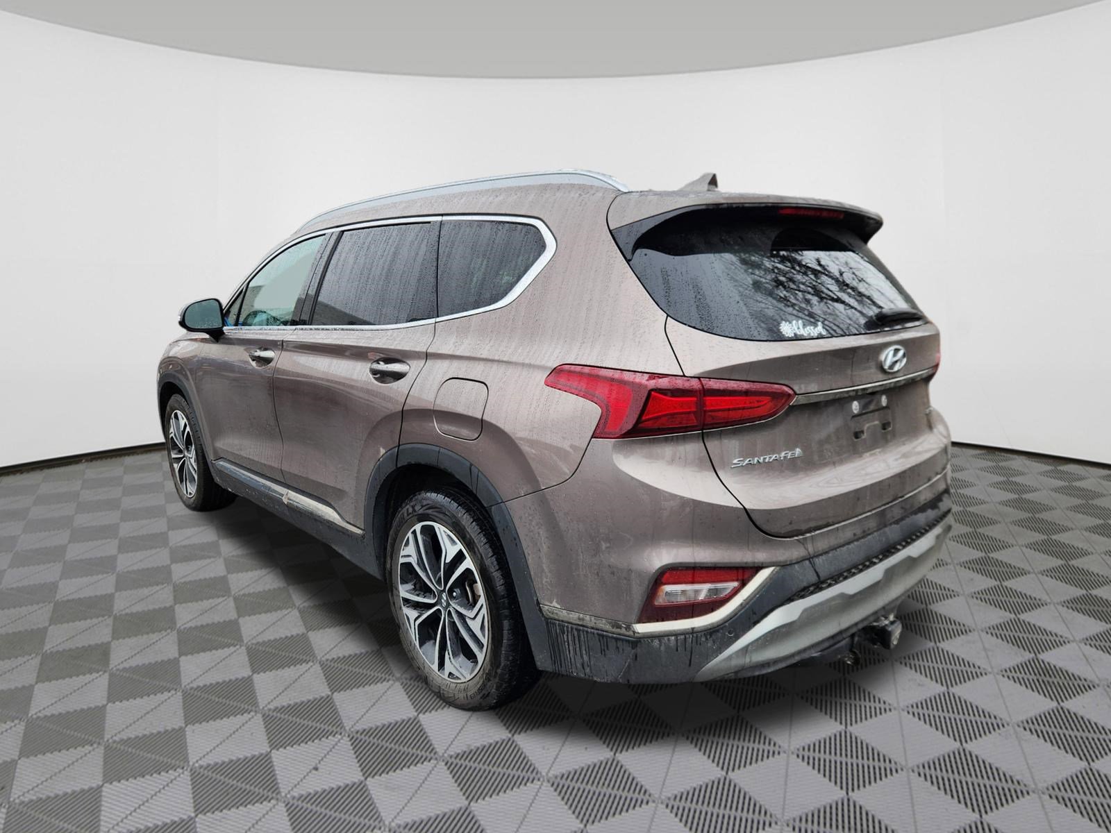 Used 2020 Hyundai Santa Fe Limited image 3