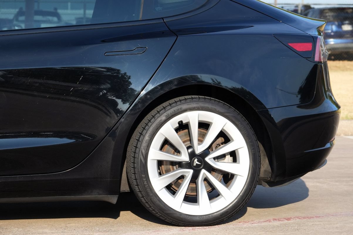 Used 2023 Tesla Model 3 Standard Range RWD image 26