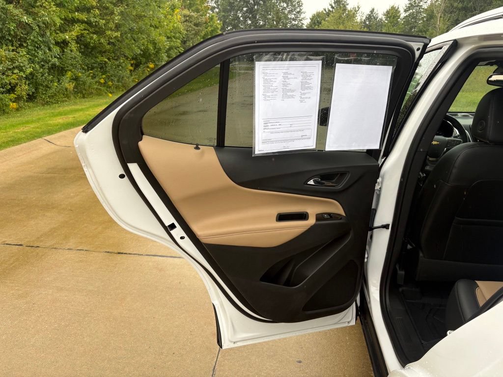 Used 2024 Chevrolet Equinox Premier FWD image 48