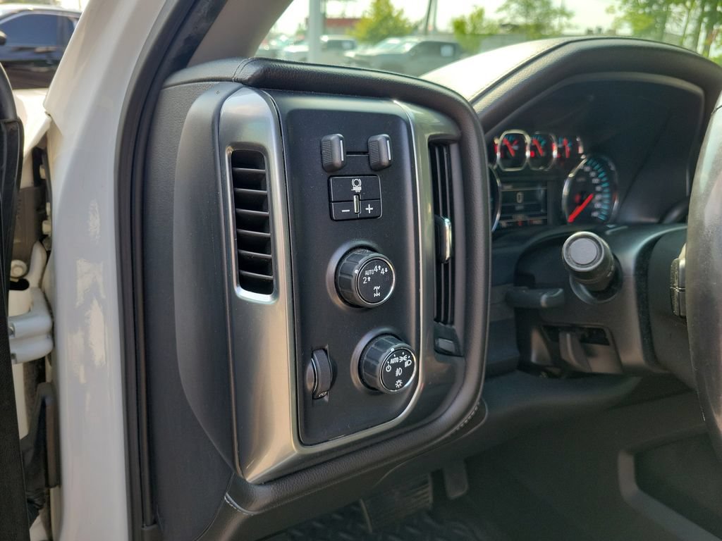 Used 2017 Chevrolet Silverado 1500 LTZ w/ Sport Package AWD/4WD image 25