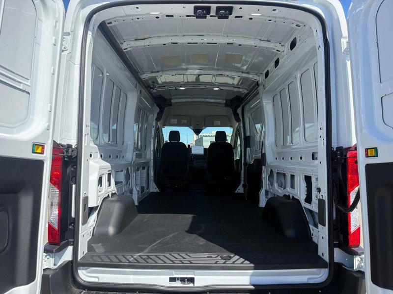 New 2026 Ford Transit 250 148 Medium Roof RWD image 6