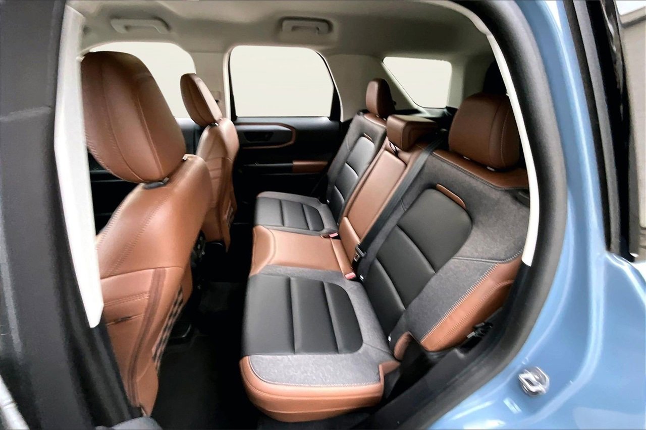 Used 2024 Ford Bronco Sport Outer Banks image 21