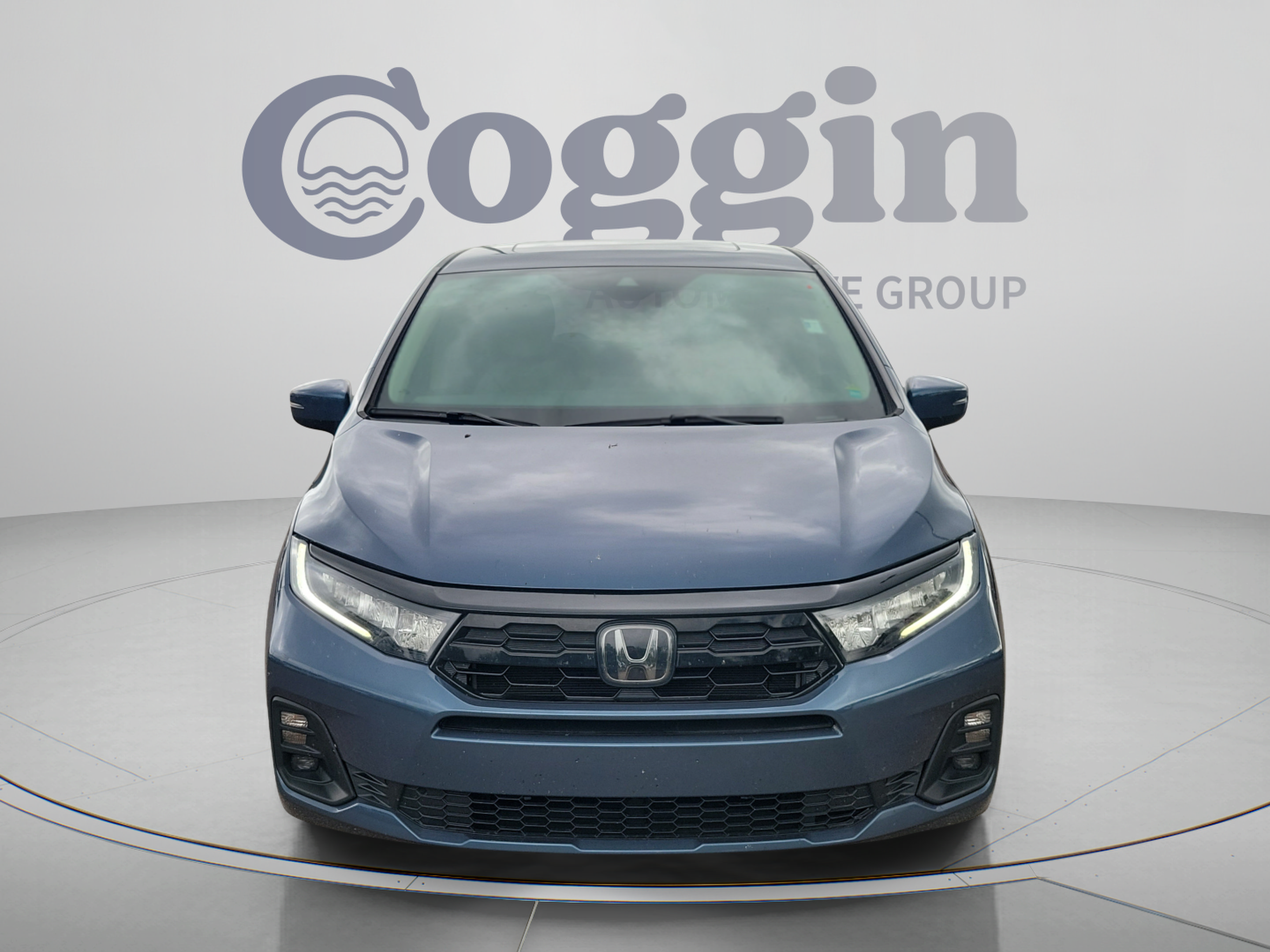Certified 2025 Honda Odyssey Touring image 8