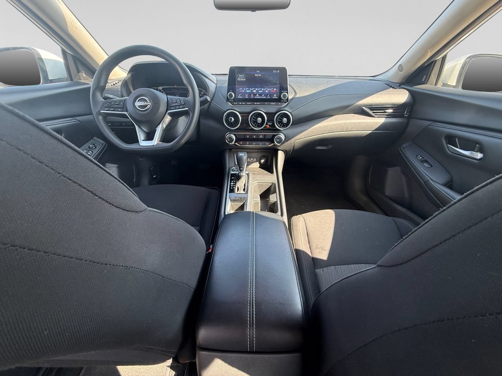 Used 2025 Nissan Sentra SV FWD image 24