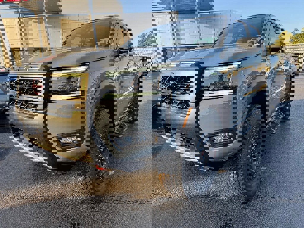 New 2026 Nissan Frontier PRO-4X image 12