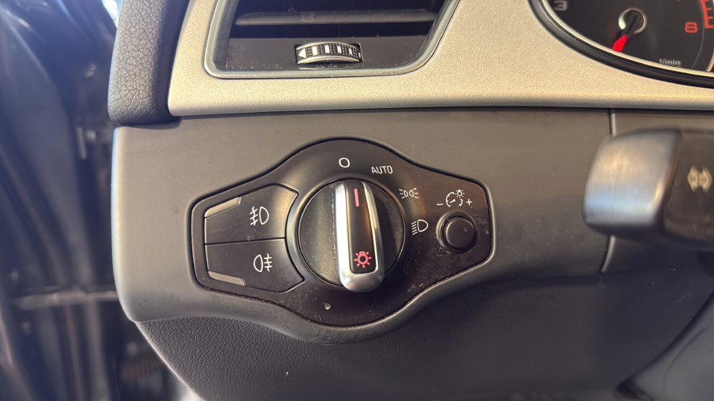 Used 2016 Audi A4 2.0T Premium AWD/4WD image 20