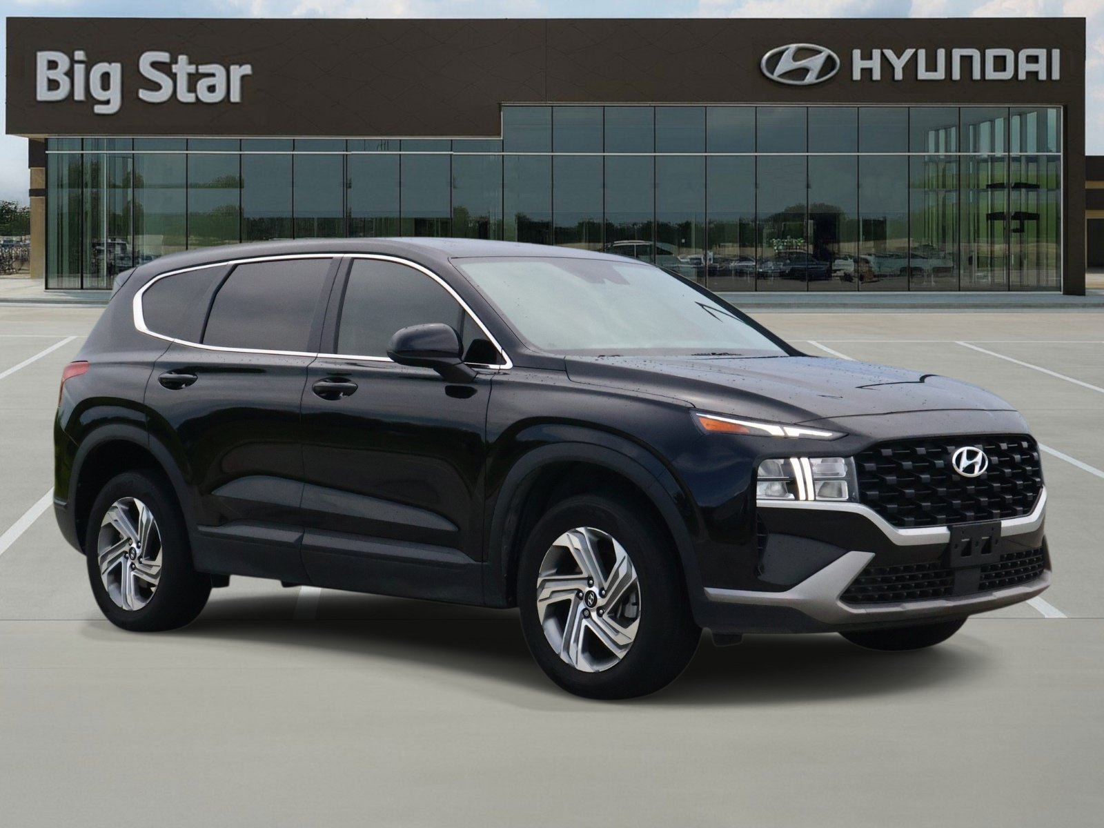 Used 2023 Hyundai Santa Fe SE w/ Cargo Package AWD/4WD image 6