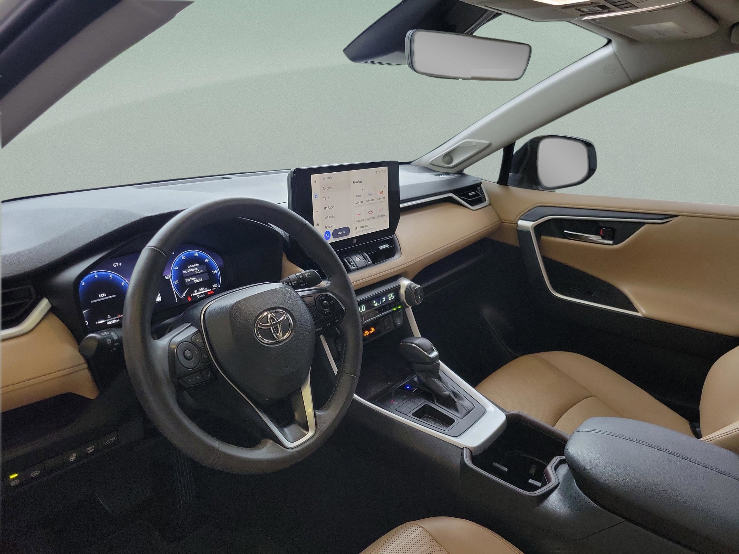 Used 2024 Toyota RAV4 Limited w/ Weather Package image 8