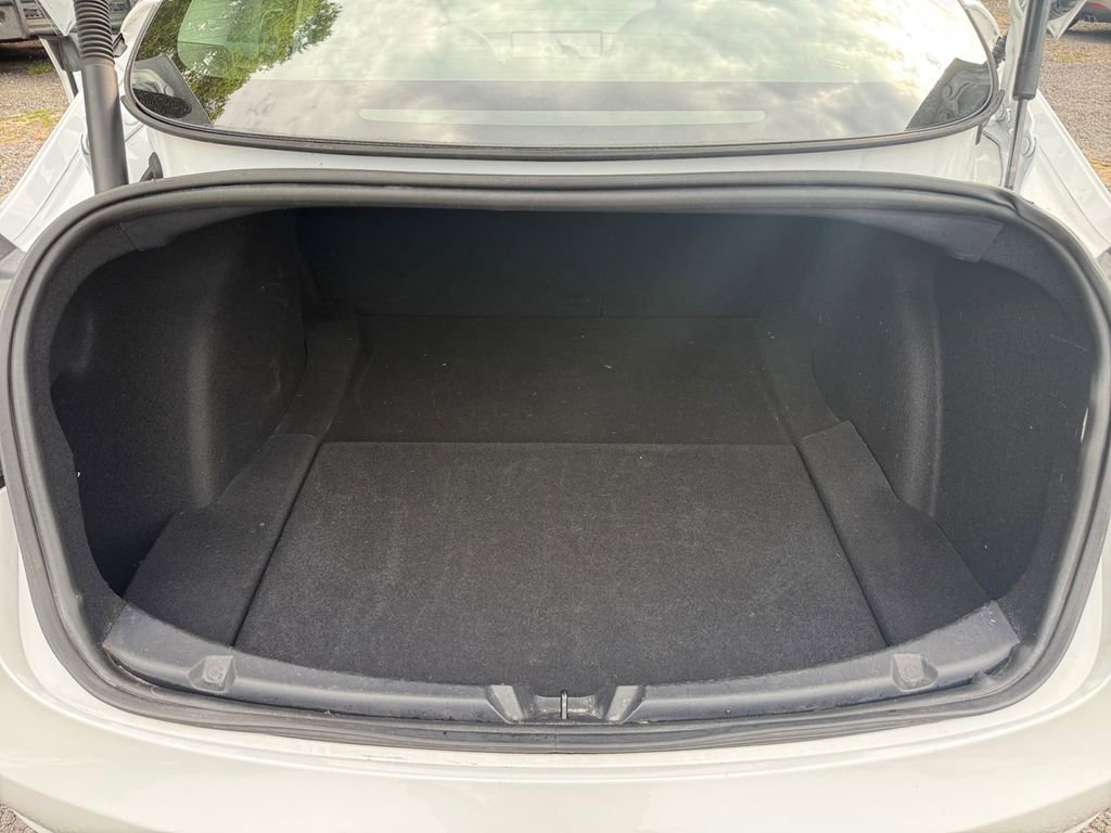 Used 2023 Tesla Model 3 Standard Range RWD image 27