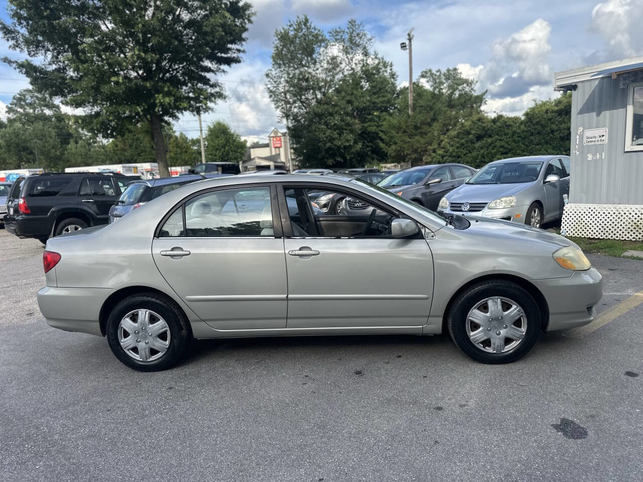 Used 2003 Toyota Corolla CE image 9