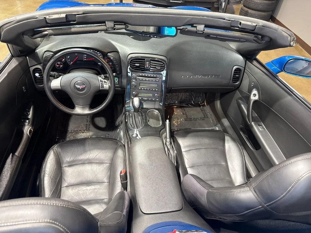 Used 2009 Chevrolet Corvette Convertible RWD image 16