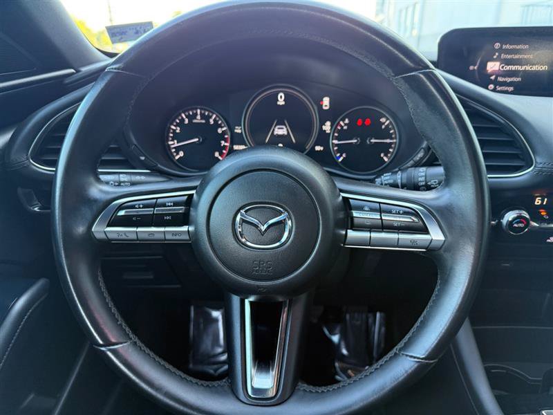 Used 2019 MAZDA MAZDA3 Hatchback FWD image 39