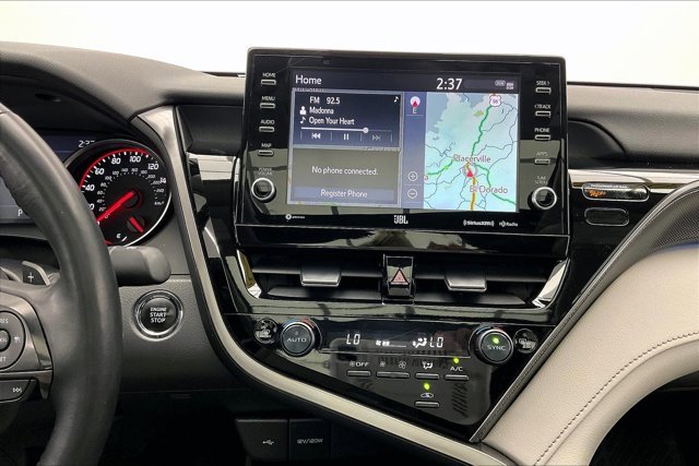 Used 2024 Toyota Camry XSE image 5