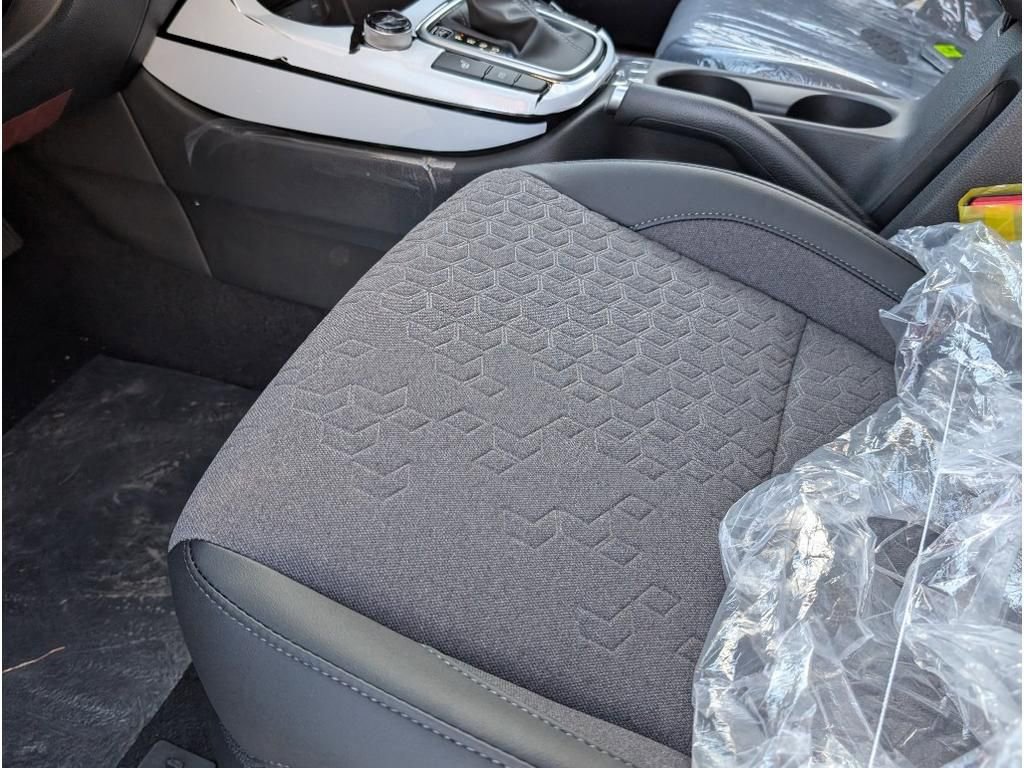 New 2026 Kia Seltos S image 24
