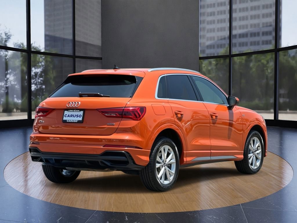 Used 2022 Audi Q3 2.0T Premium Plus image 3