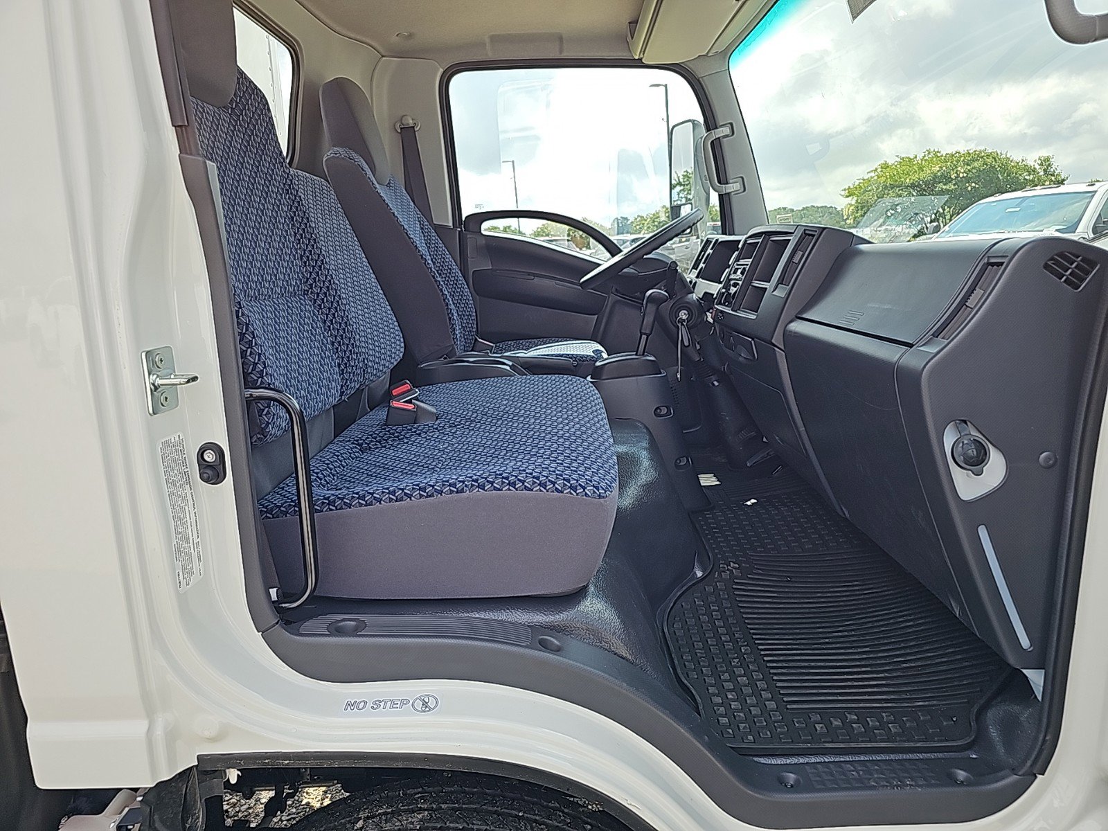 New 2024 Chevrolet Low Cab Forward 5500HG image 20