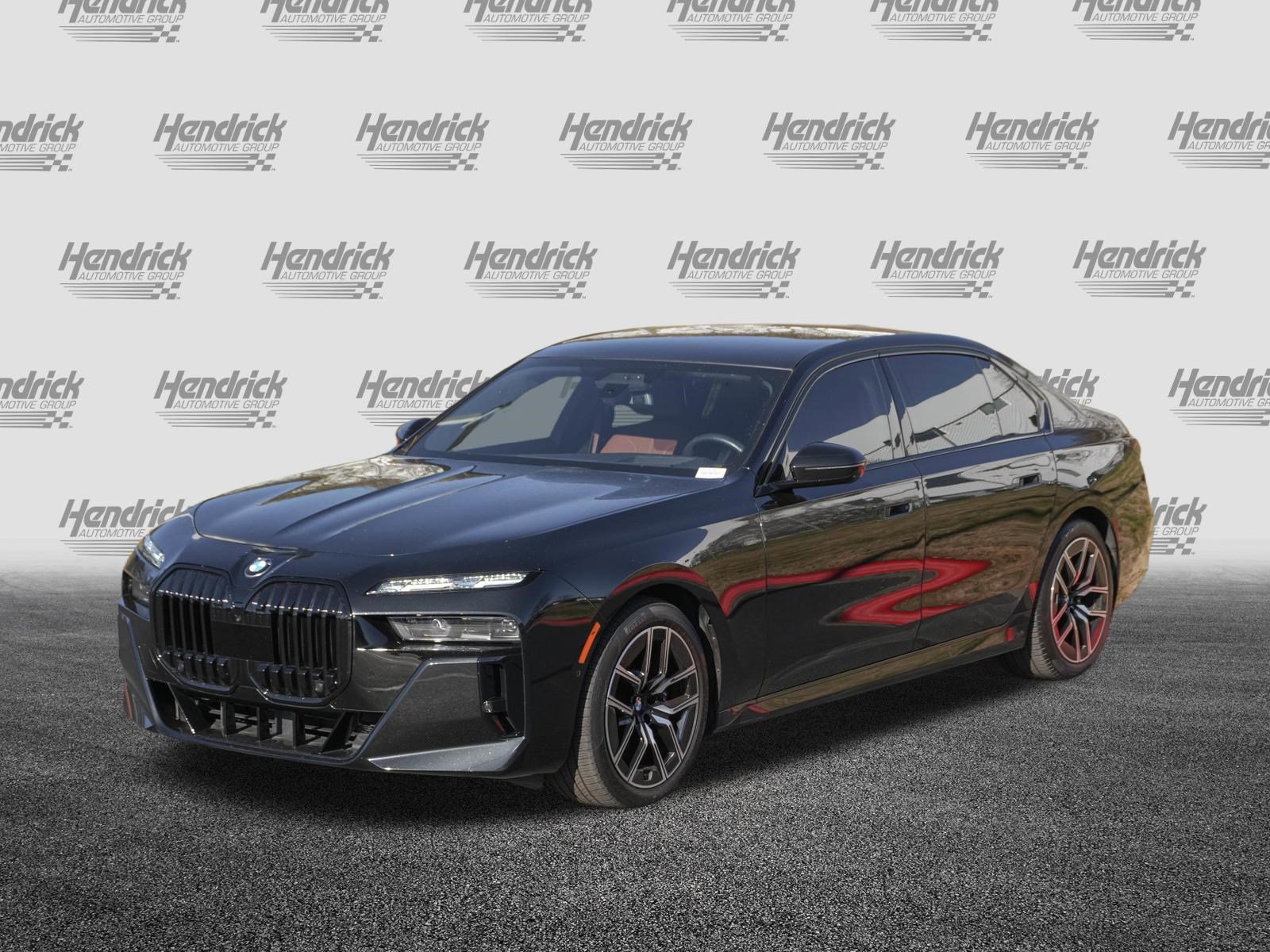 Certified 2023 BMW 760i xDrive w/ Executive Package image 5