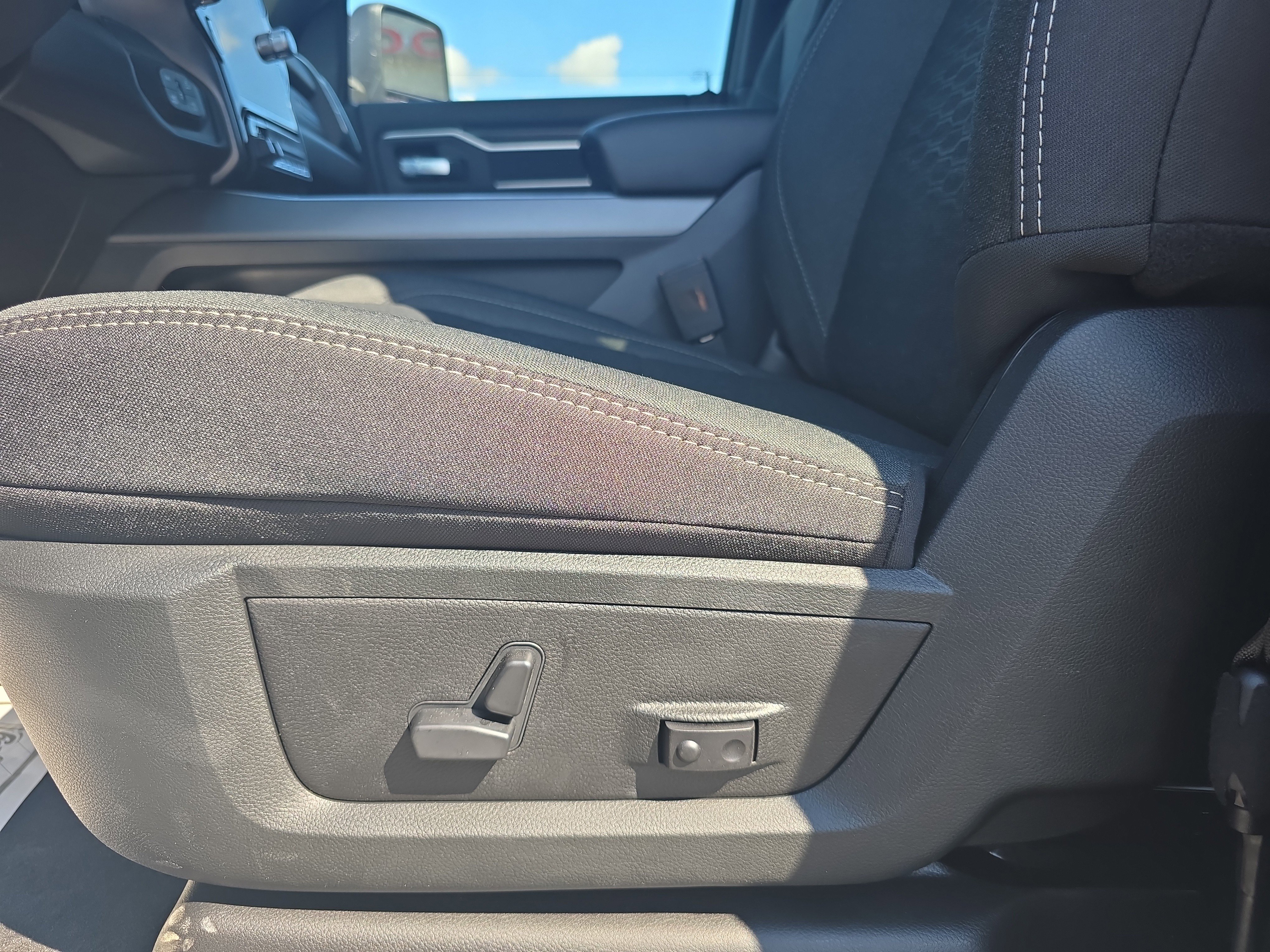 New 2026 RAM 2500 Big Horn image 13