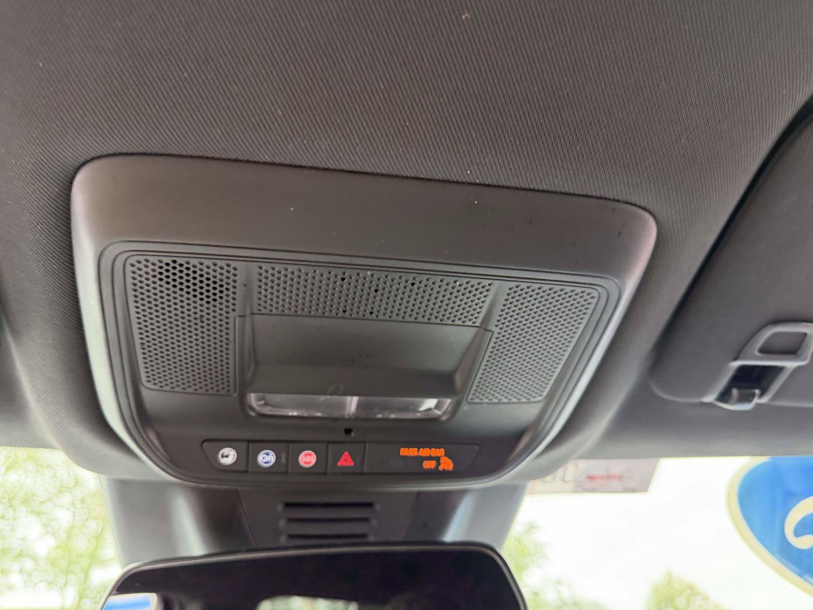 Used 2025 Chevrolet Equinox EV LT w/ Convenience Package FWD image 42