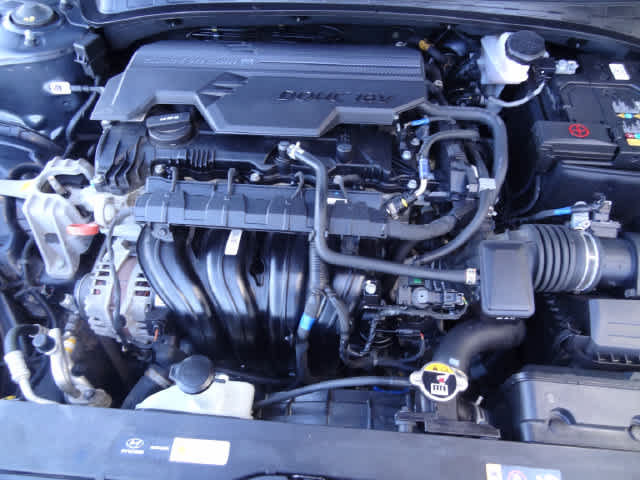 Used 2024 Hyundai Elantra SEL FWD image 42