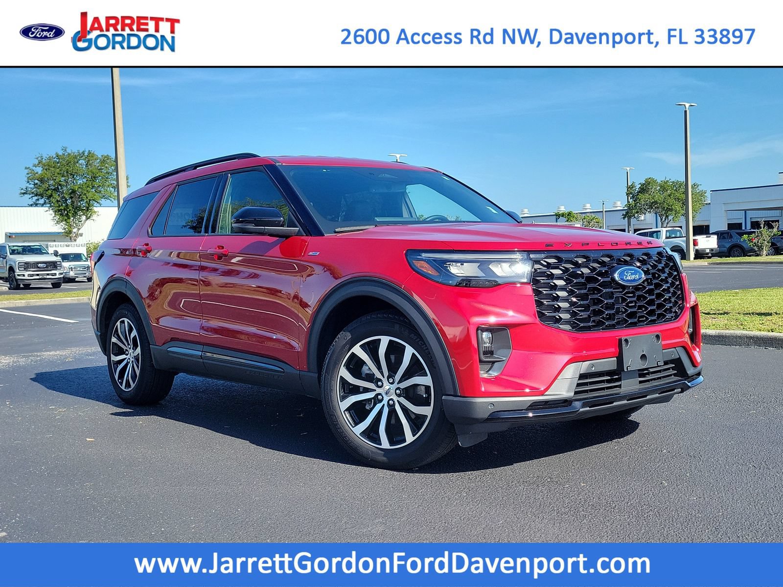 Used 2025 Ford Explorer ST-Line w/ Premium Package RWD image 1