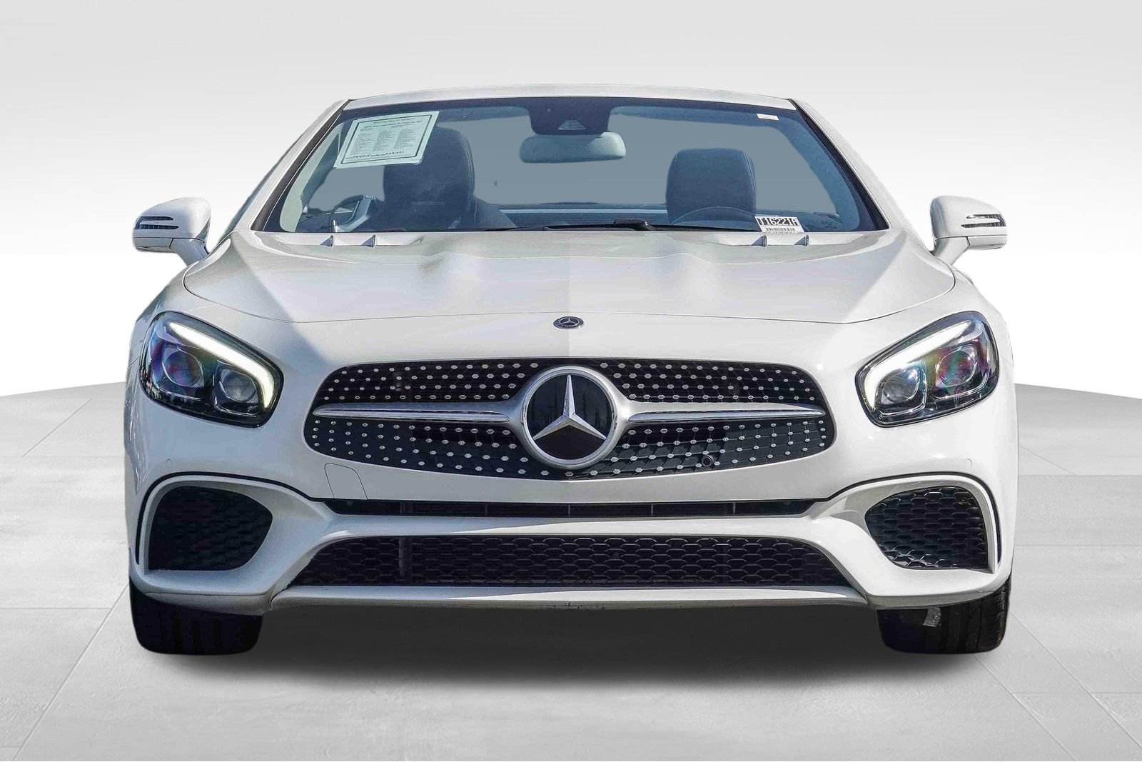 Used 2018 Mercedes-Benz SL 450 image 4
