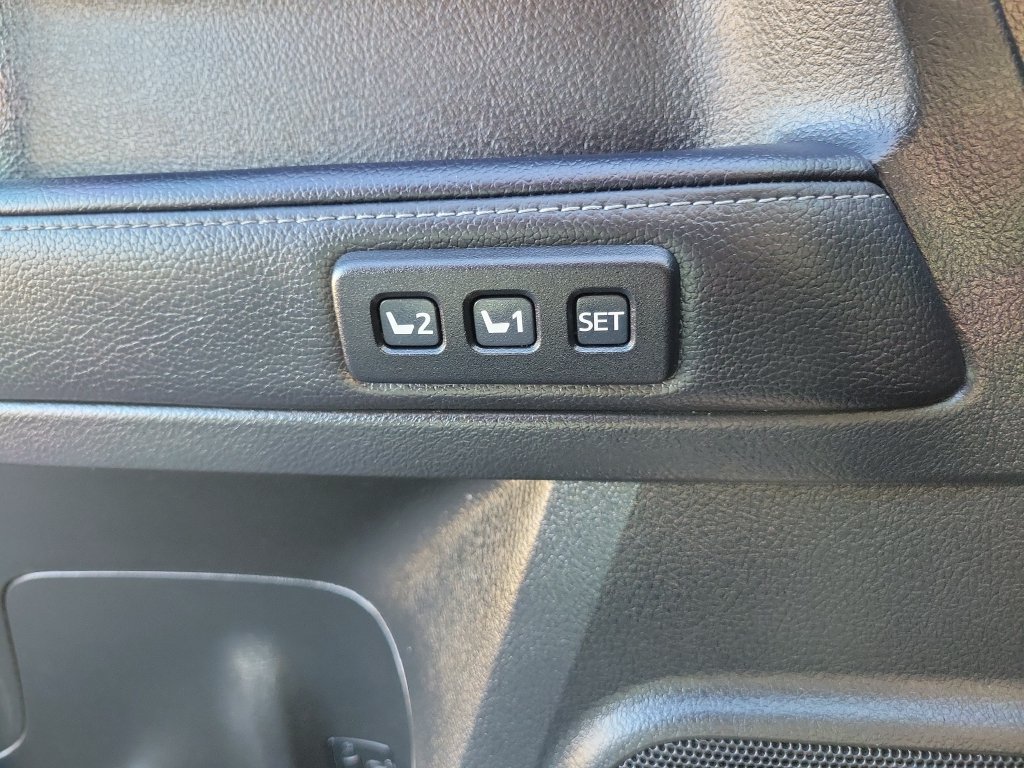 Used 2022 Toyota 4Runner Limited RWD image 23