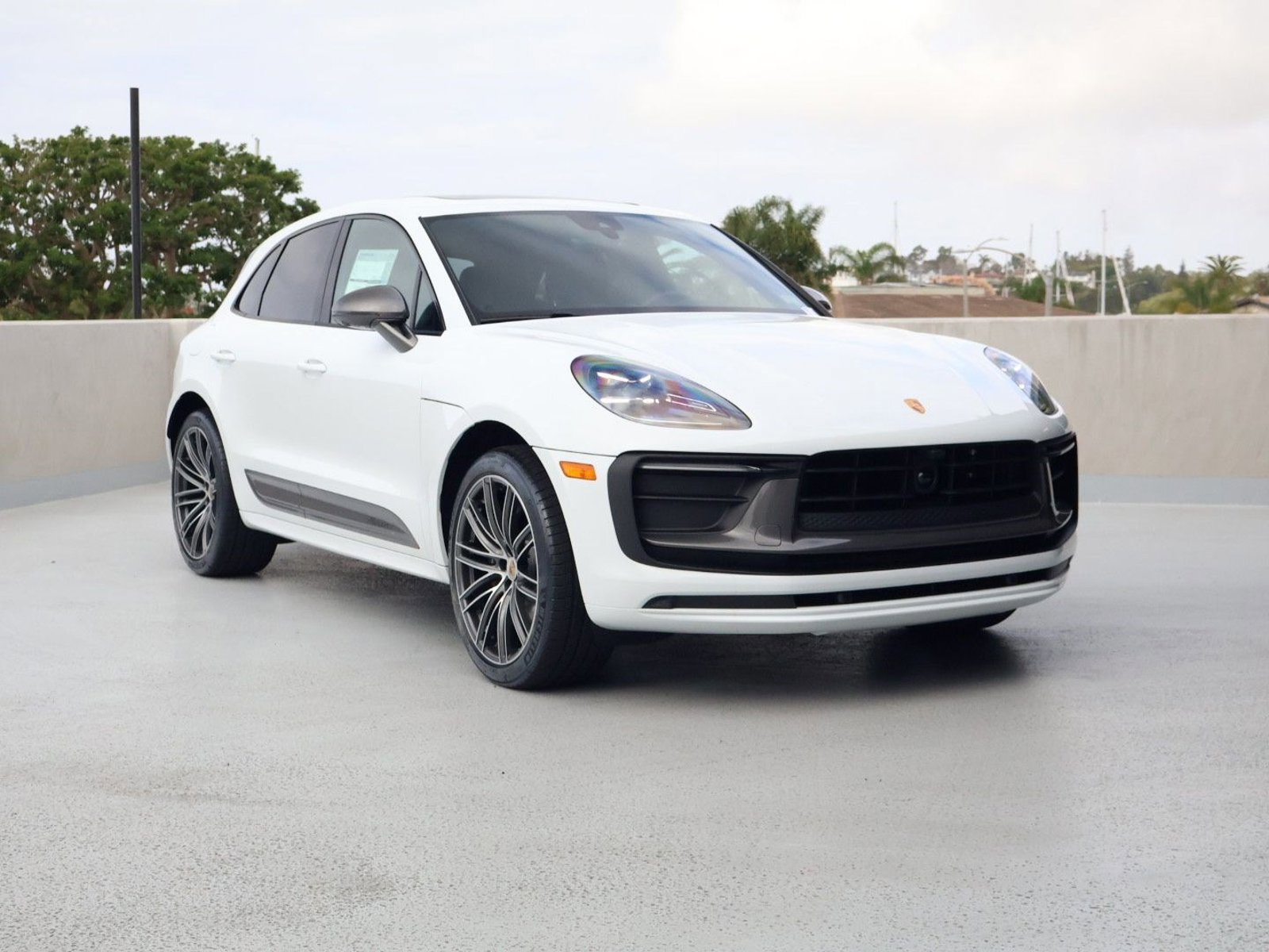 New 2026 Porsche Macan Turbo image 7