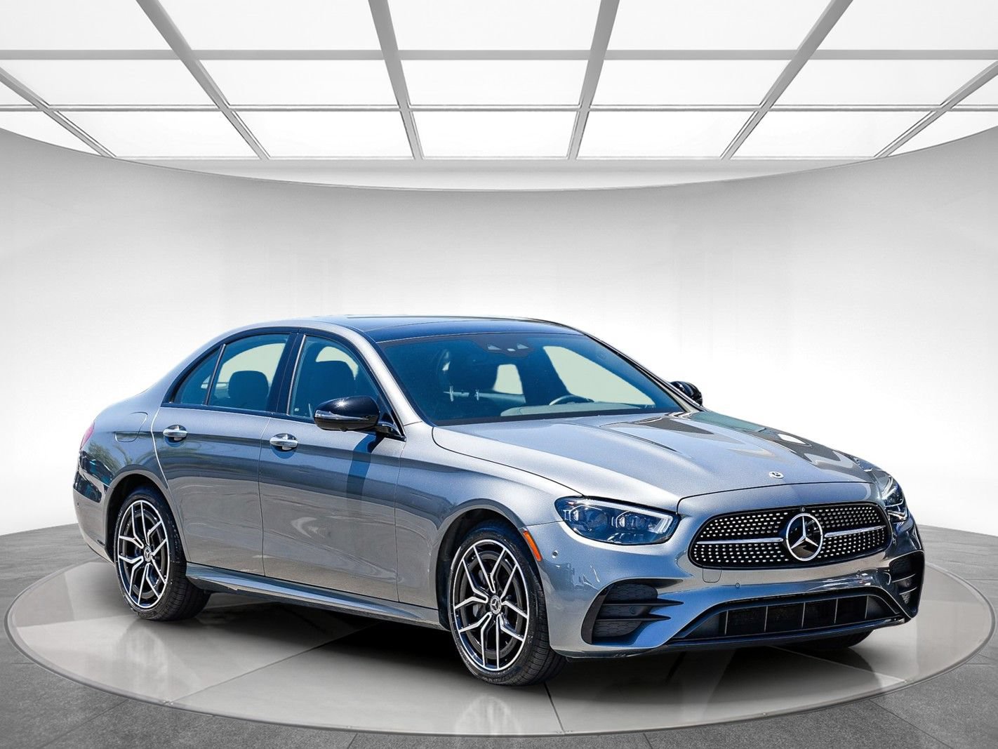 Certified 2023 Mercedes-Benz E 450 4MATIC Sedan image 5