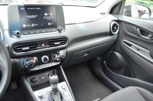 Used 2023 Hyundai Kona SEL w/ Cargo Package AWD/4WD image 22