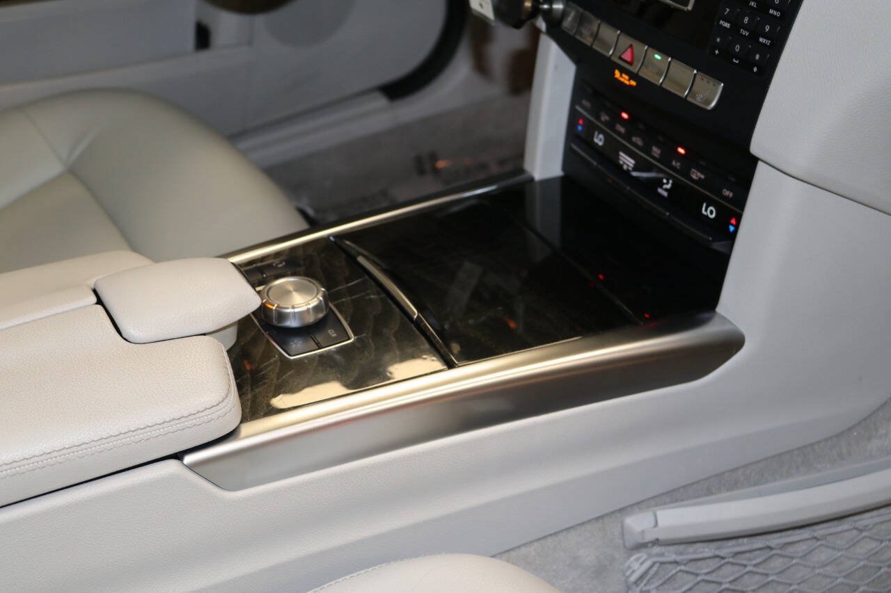 Used 2015 Mercedes-Benz E 350 Sedan image 56