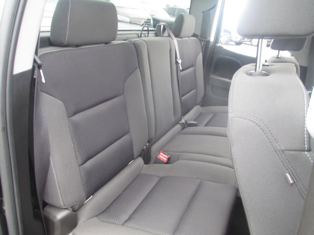 Used 2017 GMC Sierra 1500 SLE w/ SLE Value Package RWD image 21