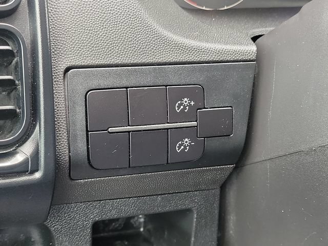 Used 2023 RAM ProMaster 2500 FWD image 17