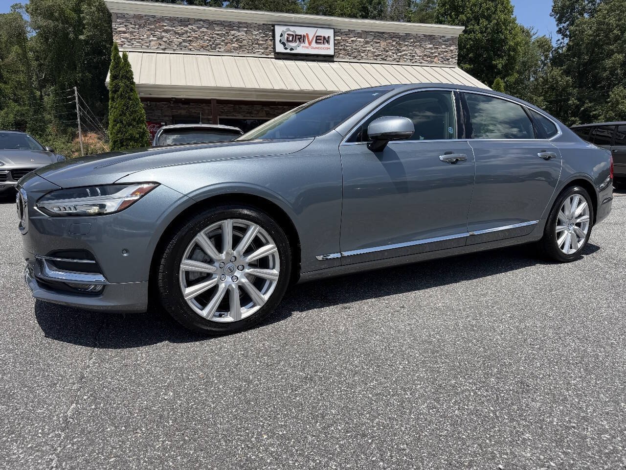 Used 2018 Volvo S90 T6 Inscription w/ Convenience Package